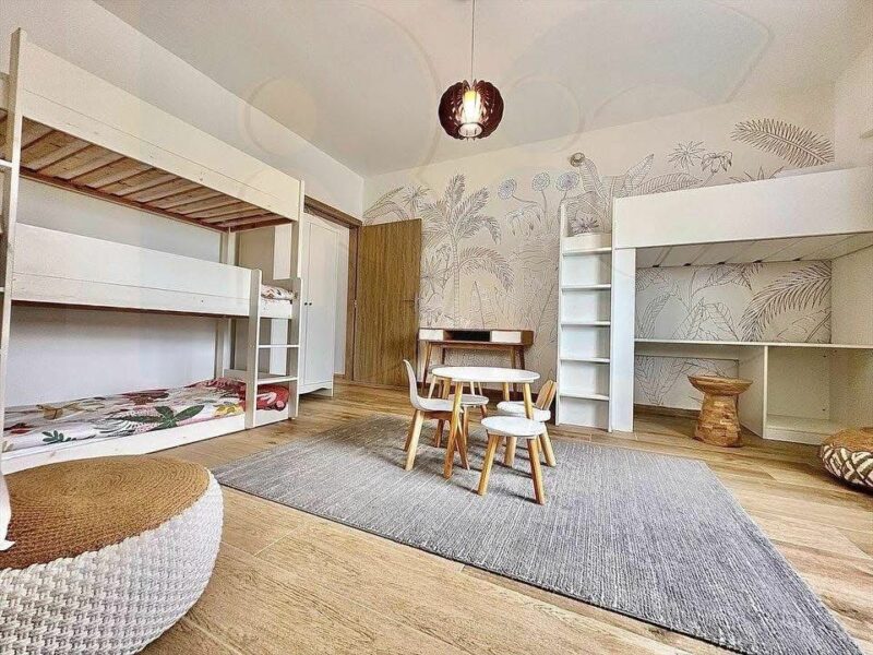 Location d'une résidence privée avec plage