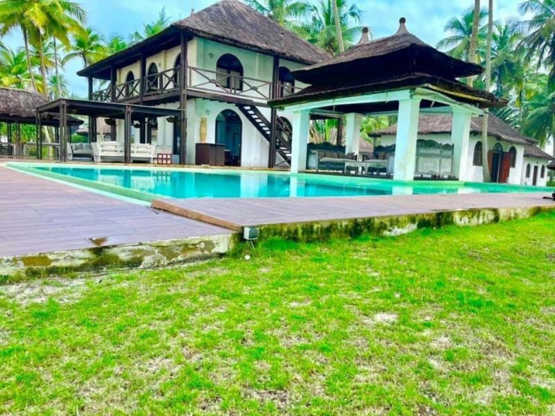 Location d'une superbe villa de 6 pièces sur Assinie