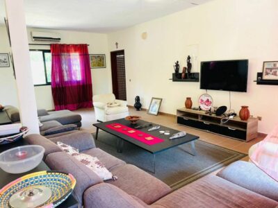 Location d'une superbe villa de 4 pièces sur Assinie