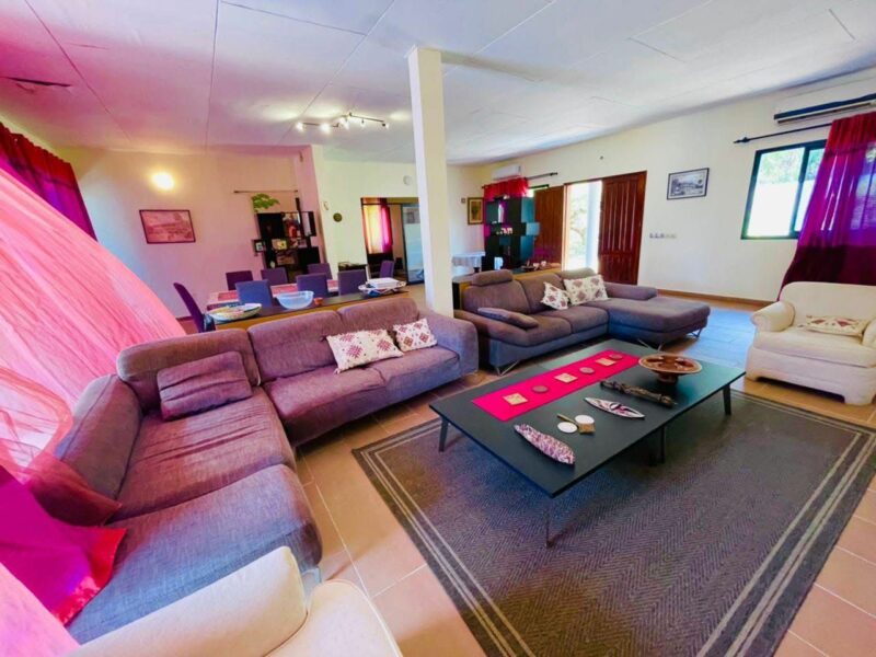 Location d'une superbe villa de 4 pièces sur Assinie