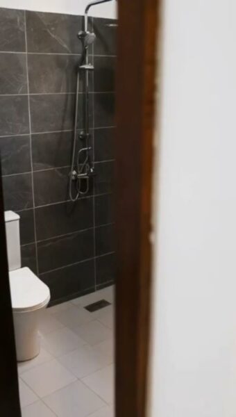 Location d'une Villa 5 pièces sur Cocody