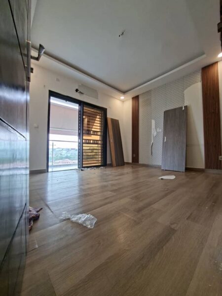 Location d'un appartement de 3 pièces sur Cocody