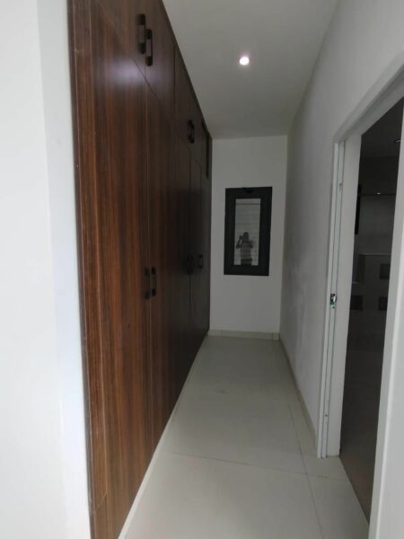 Location d'un appartement de haut standing de 4 pièces sur M'badon