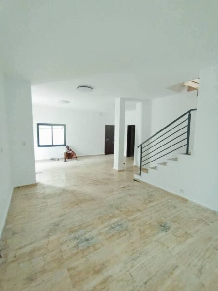 Location d'une Villa duplex de 5 sur Fékéssé