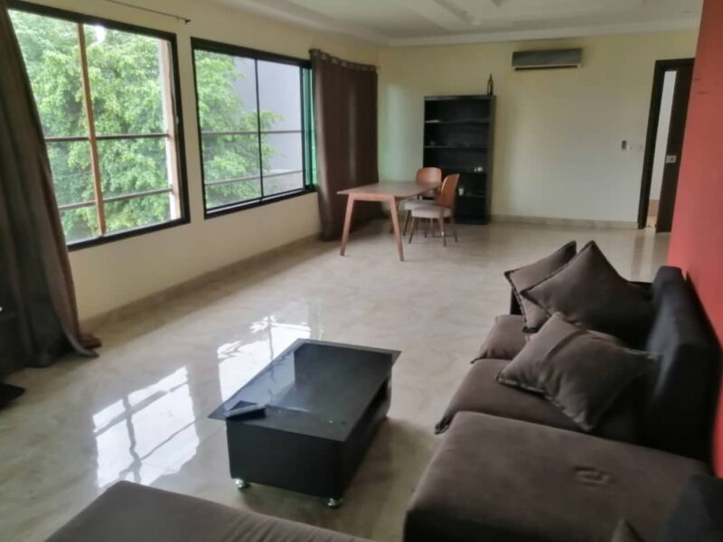 Location d'un appartement de haut standing sur Riviera 3