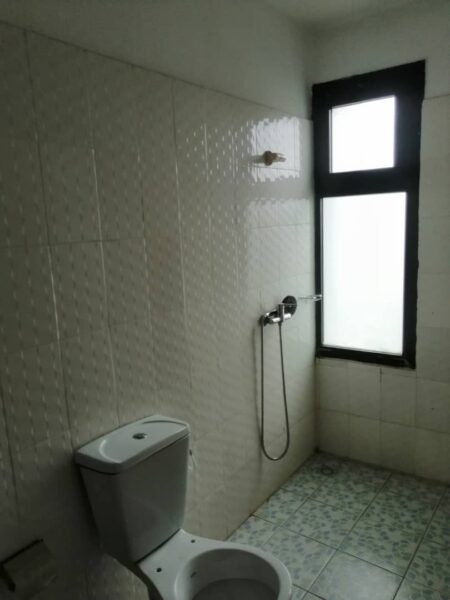 Location d'un appartement de haut standing sur Riviera 3