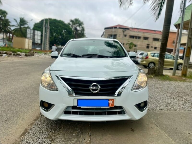 Location d'une Nissan Almera