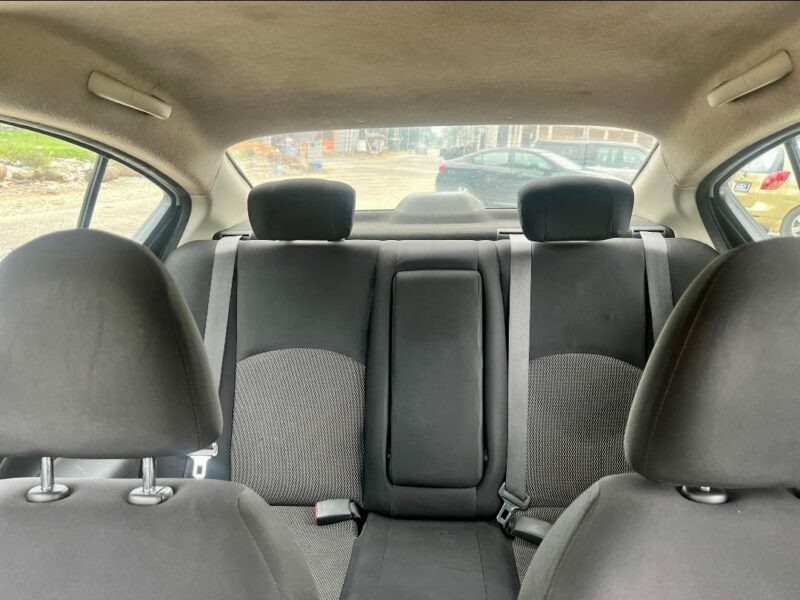 Location d'une Nissan Almera