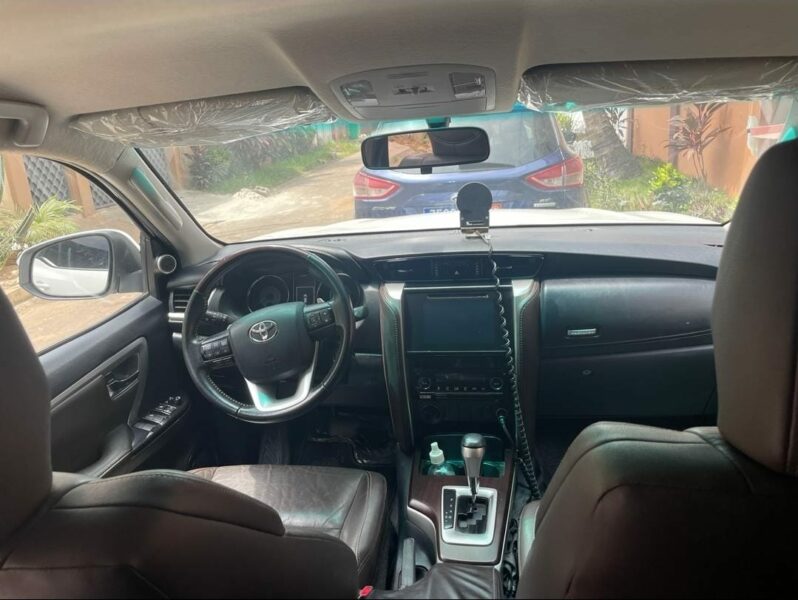 Location de Toyota Fortuner