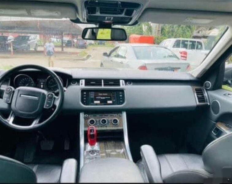 Location de Range Rover sport