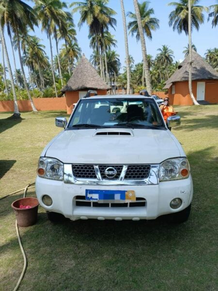 Location de Nissan 4X4