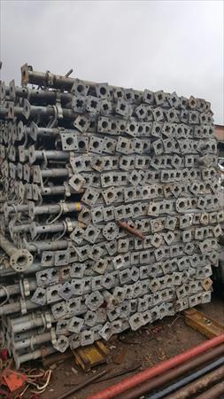 Location de vérins d'échafaudage