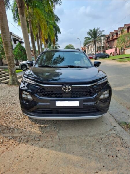 Location de véhicule starlet cross