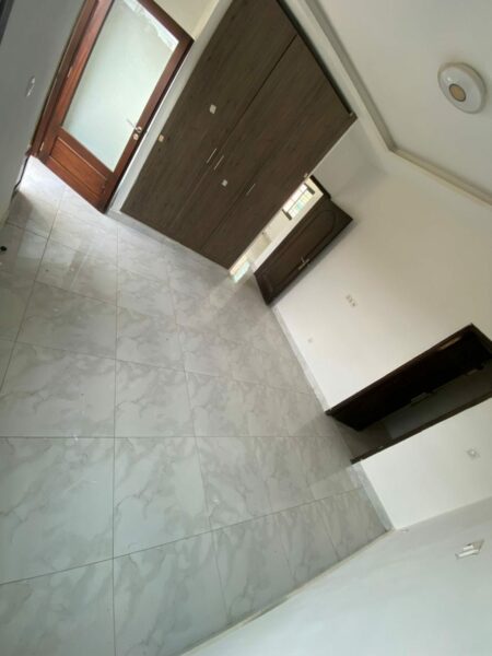 Location d'un appartement de 2 pièces sur Grand Bassam