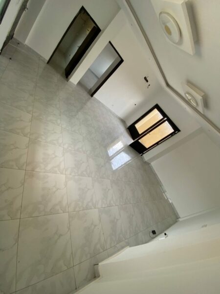 Location d'un appartement de 2 pièces sur Grand Bassam