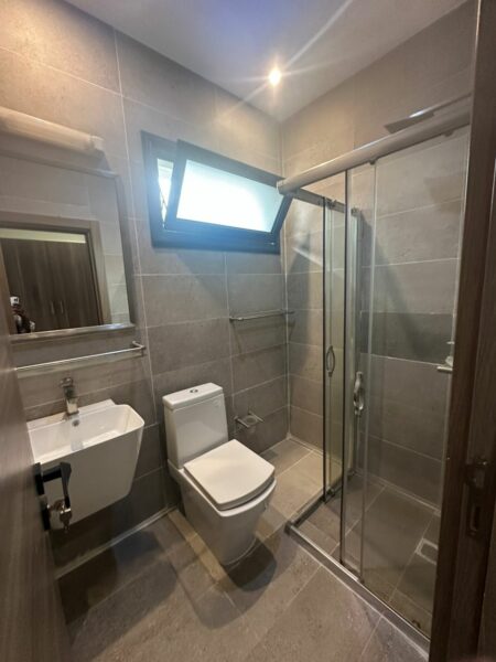 Location d'un appartement de 4 pièces sur M'badon