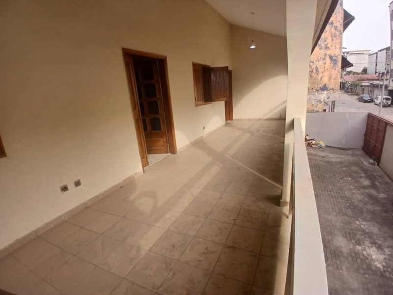 Location d'un duplex de 10 pièces sur la Palmeraie