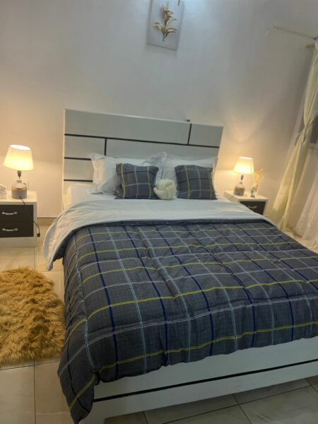 Location d'une résidence meublée de 2 pièces sur Angré