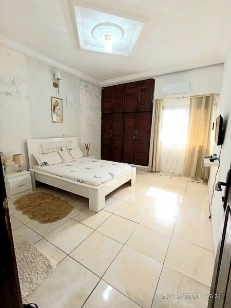 Location de résidence meublée sur Angré