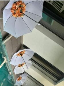 Location d'un parapluie décoratif pour vos évènements