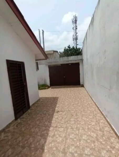 Location de Villa basse de 4 pièces sur Bingerville