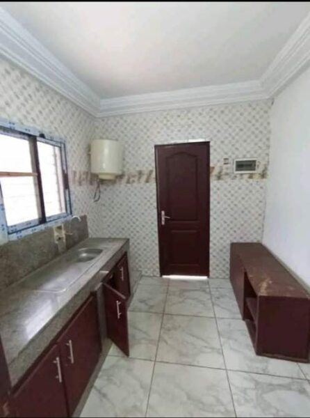 Location de Villa basse de 4 pièces sur Bingerville