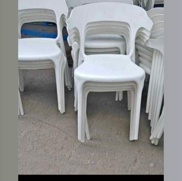 Location de chaise hirondelle