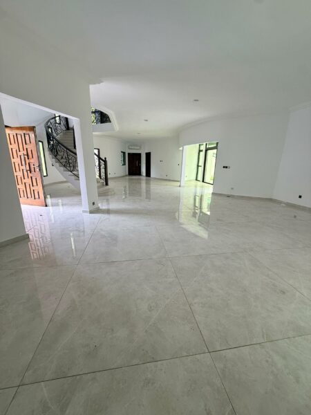 Location de Villa 6 pièces pour Cocody Golf