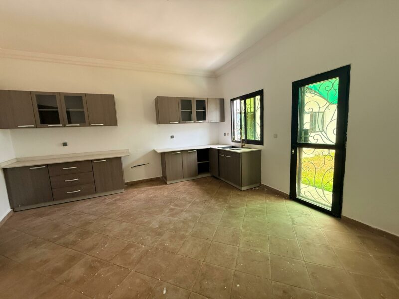 Location de Villa 6 pièces pour Cocody Golf