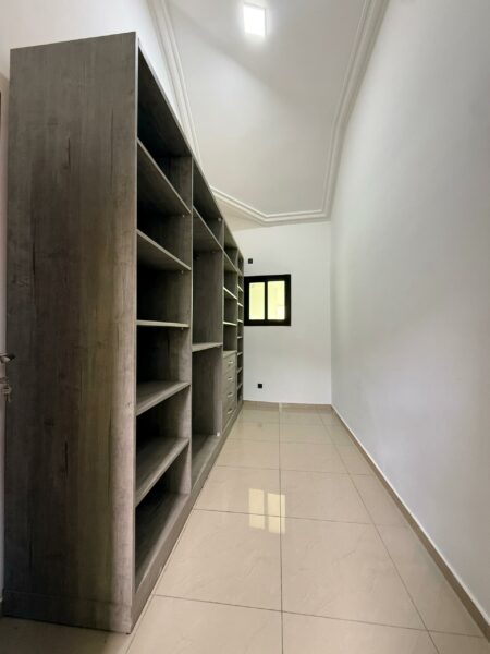 Location de Villa 6 pièces pour Cocody Golf