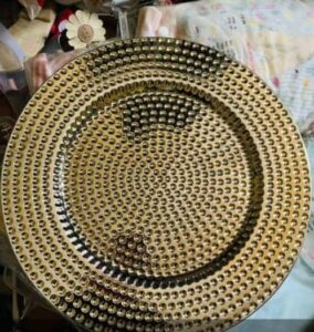 Location d'assiettes pointillées pour vos évènements