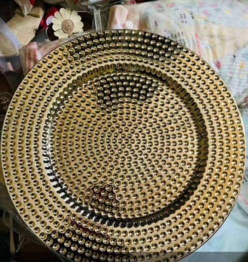 Location d'assiettes pointillées pour vos évènements