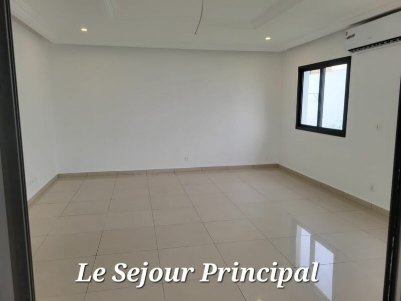 Location d'un Duplex 7 pièces avec deux dépendance sur Angré Gestoci