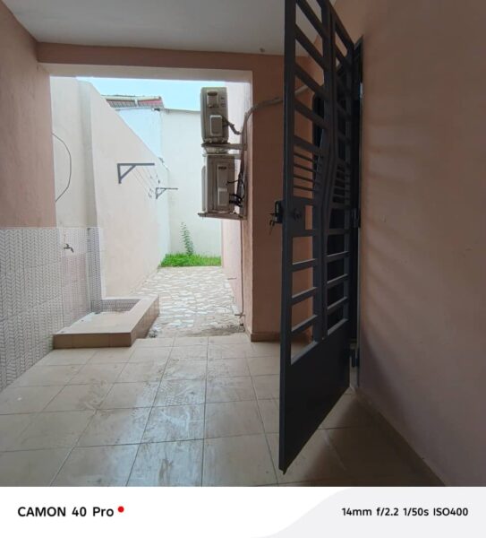 Location d'une Villa duplex 5 pièces sur Riviera 3