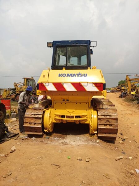 Location de Bulldozer Komatsu