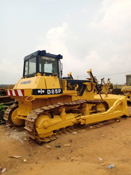 Location de Bulldozer Komatsu
