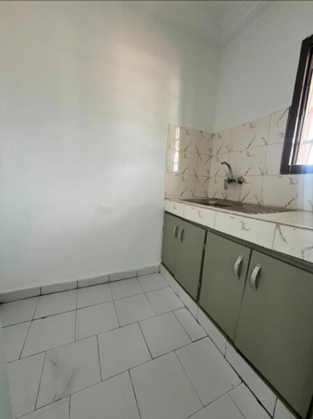 Location de studio sur Angré