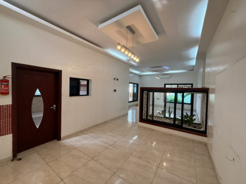 Location d'une Villa de 6 pièces sur Cocody Faya