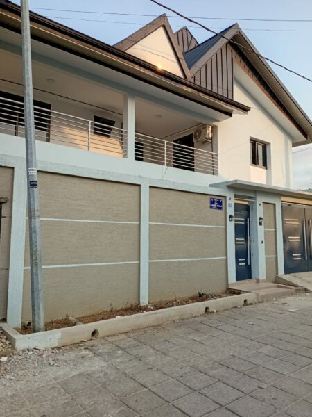 Location d'une Villa Duplex de 8 pièces sur Cocody Riviera