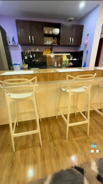 Location d'une résidence meublée de deux pièces sur Abata