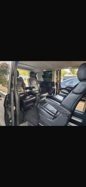 Location de Mercedes Viano 6 places