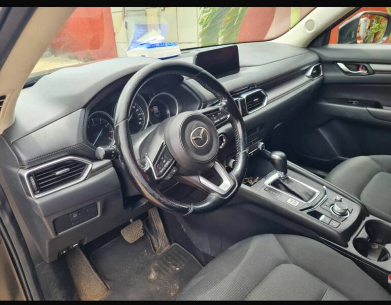 Location d'un SUV Mazda CX5