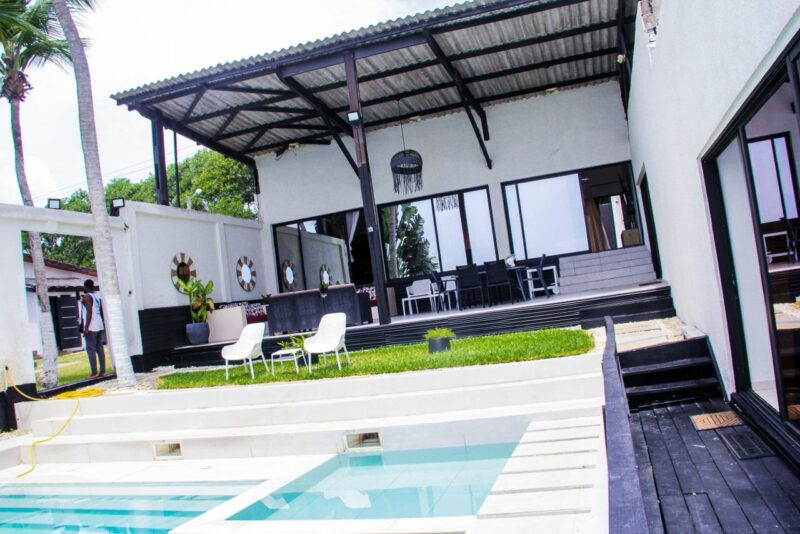 Location d'une Villa meublée de 4 pièces sur Assinie Mafia