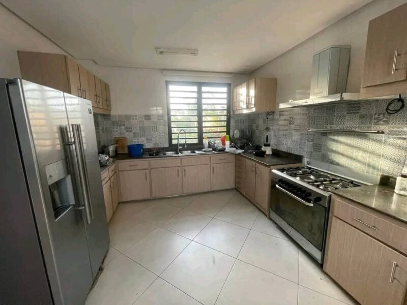 Location de Villa meublée 7 pièces sur Assinie Mafia