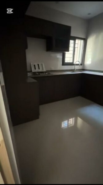 Location d'un Duplex de 7 pièces sur Bingerville M'batto