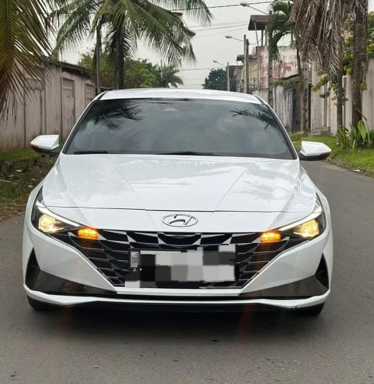 Location de berline Hyundai Avanté