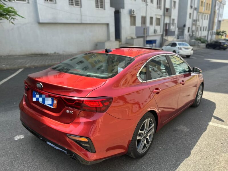 Location d'une berline Kia forte