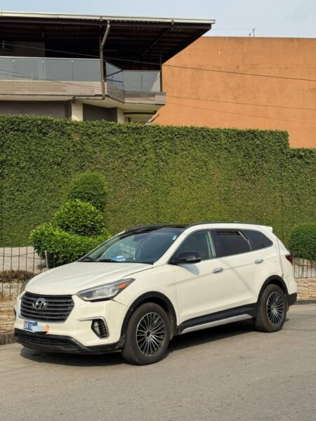 Location de Hyundai Santa Fe Ultimate
