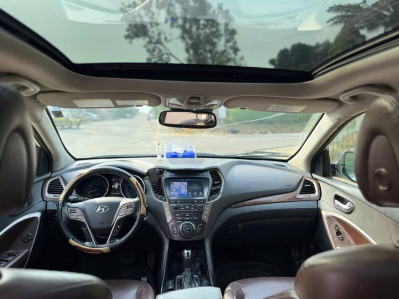 Location de Hyundai Santa Fe Ultimate