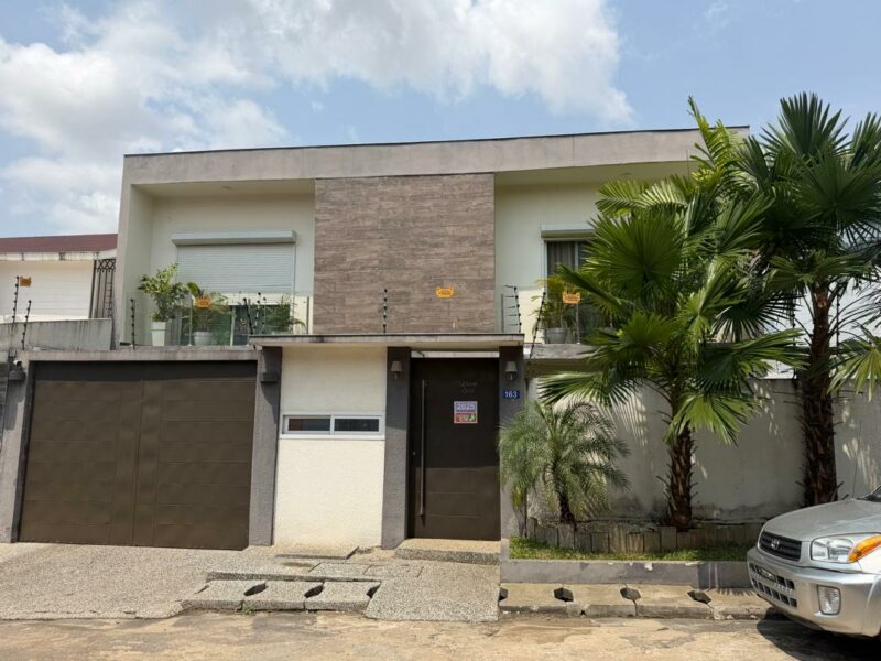 Location de Villa duplex de 5 pièces sur Cocody Riviera 3